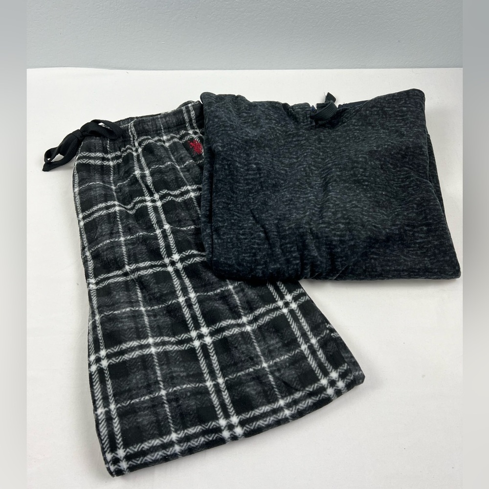 US Polo Assn 2 piece sleepwear, size X-Large